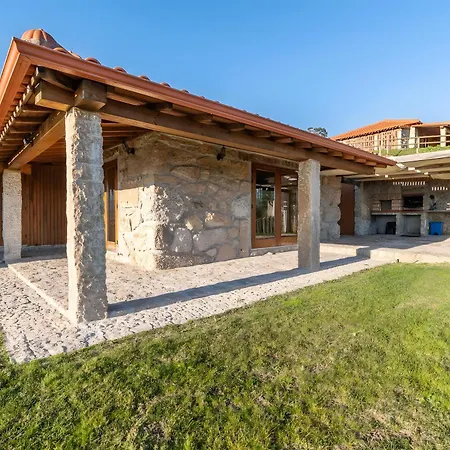 Casa De Basto Сasa de vacaciones *