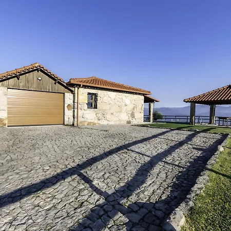Casa De Basto *
